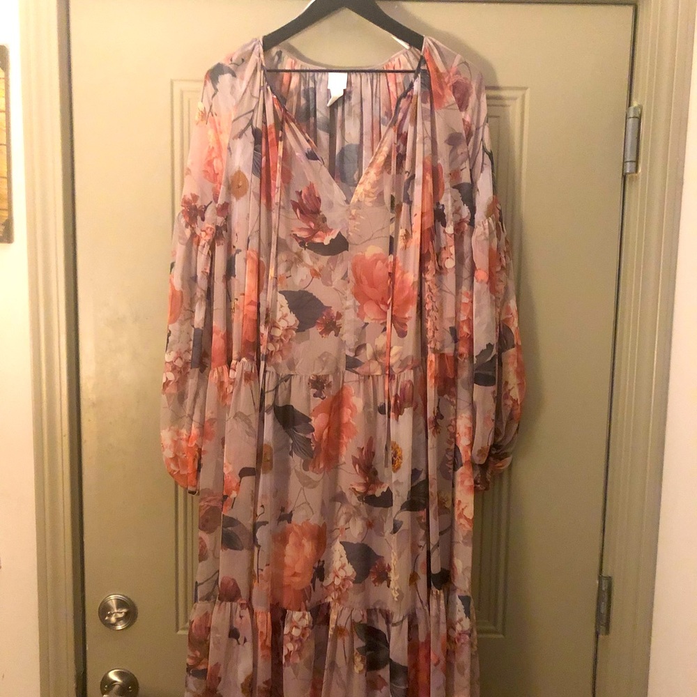 Long maxi style dress